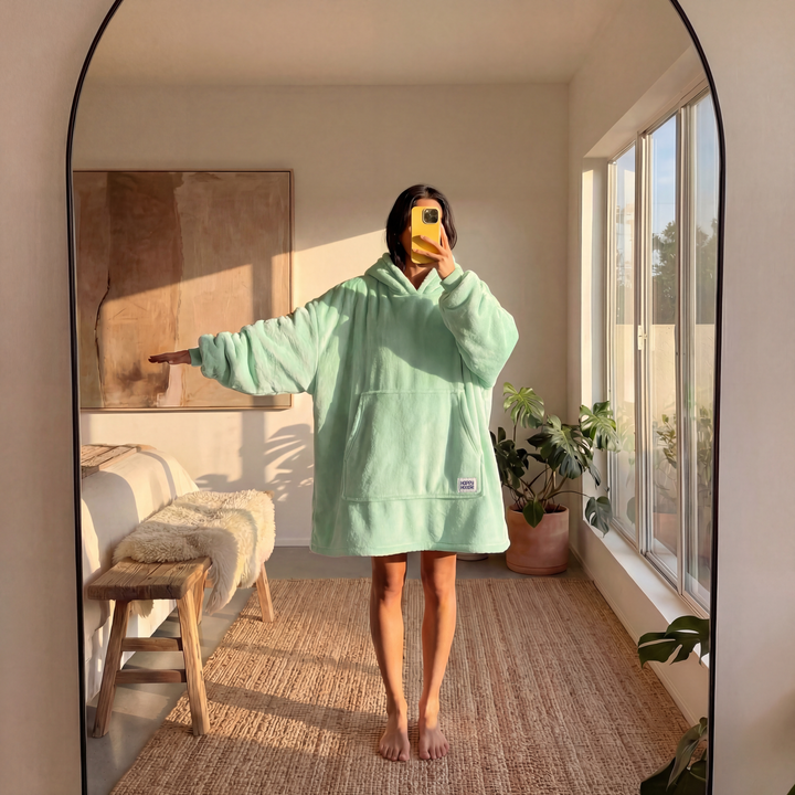 Lichtgroene HappyHoodie