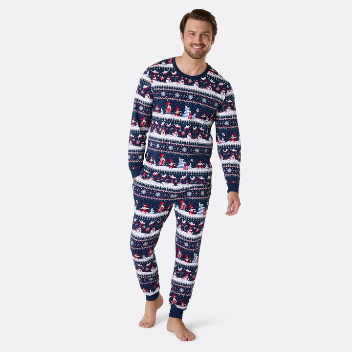 Kerstlandschap Kerstpyjama's Gezin