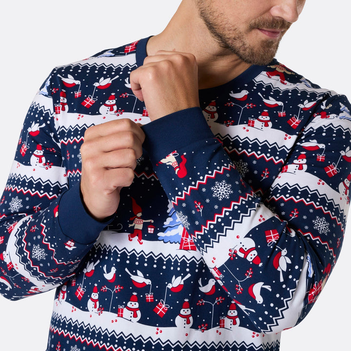 Kerstlandschap Kerstpyjama's Gezin