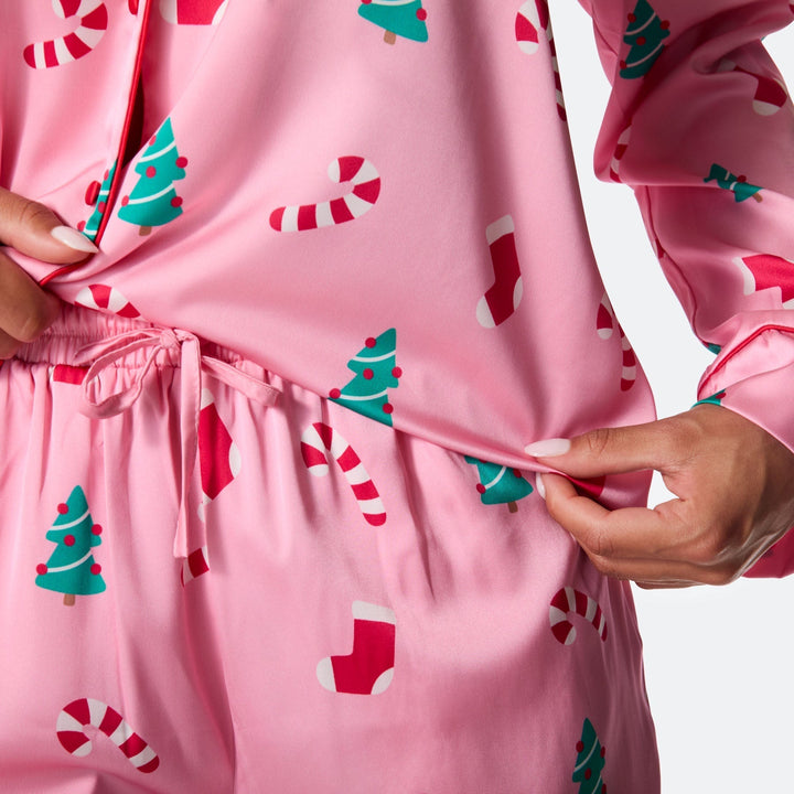 Roze Satijnen Kerstpyjama Dames