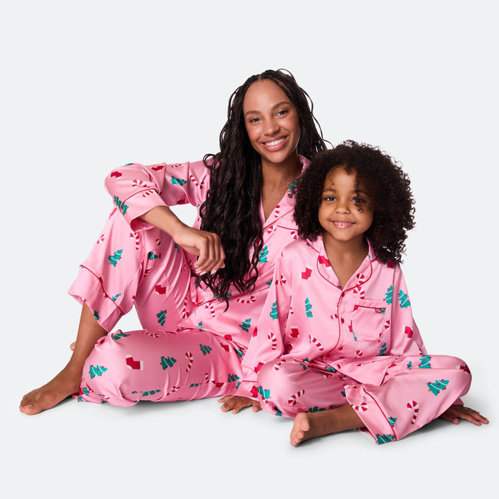 Roze Satijnen Kerstpyjama Dames